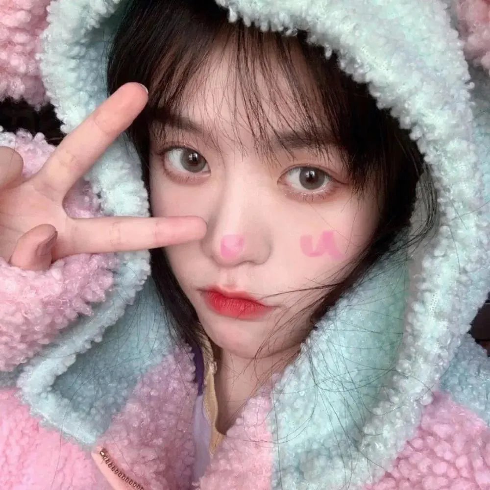 哈啰，我叫朵莉丝